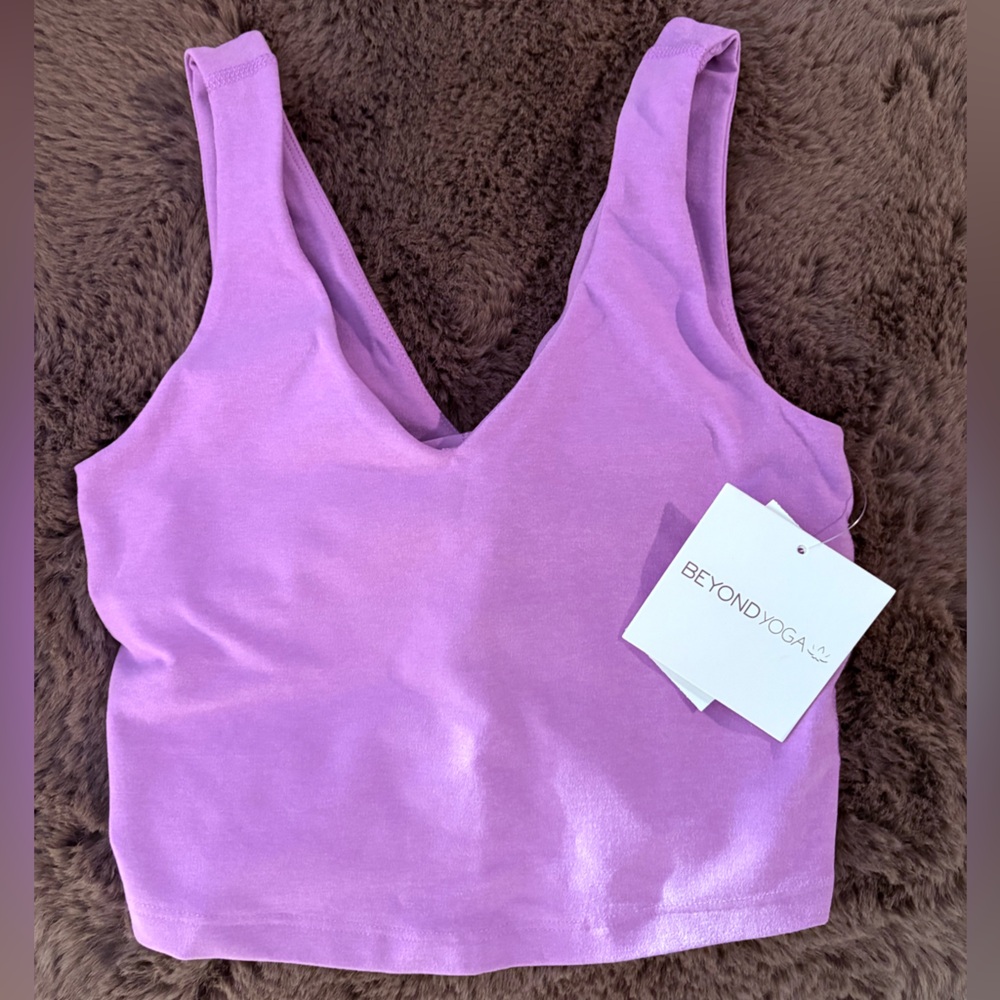 Beyond Yoga Lavender Top